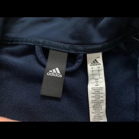 Adidas vest - Picture 3 of 3